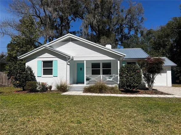 2034 NW 7th Ln, Gainesville, FL 32603