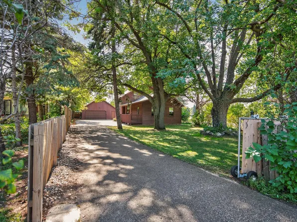 500 County Road B2 W, Roseville, MN 55113