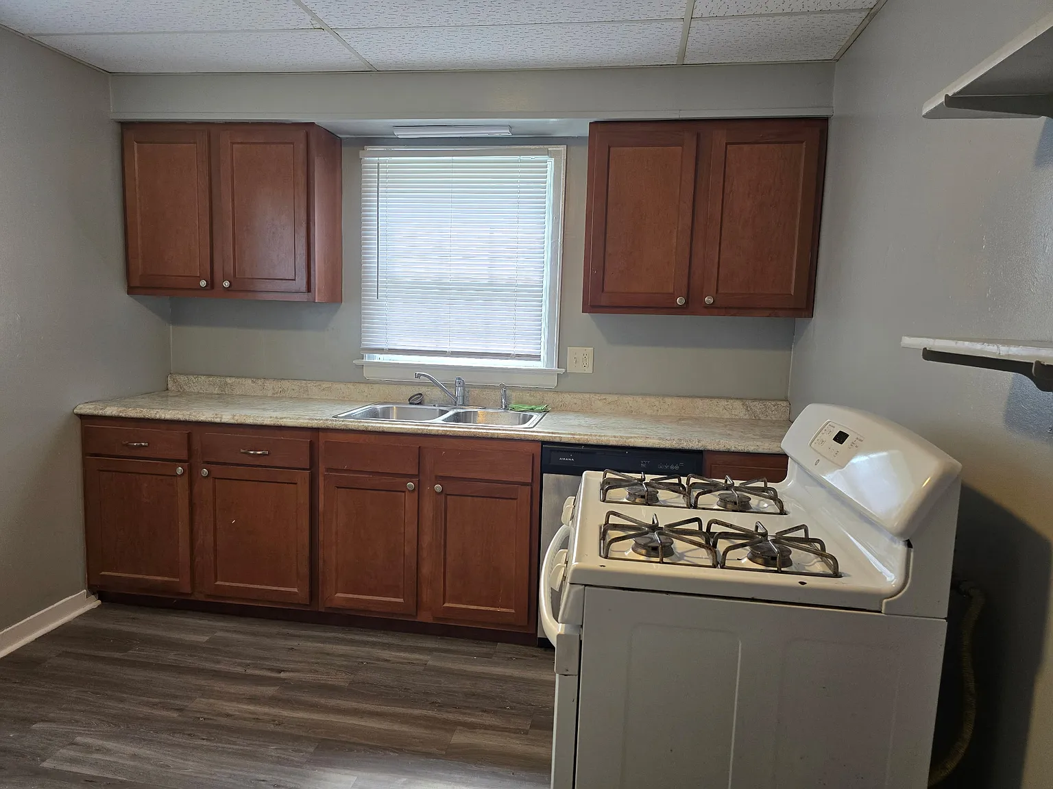 309 S Van Doren St #1 photo 1