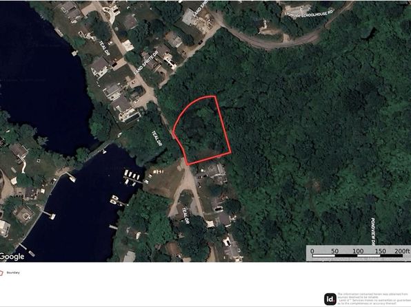 40 Teal Dr, South Kingstown, RI 02879