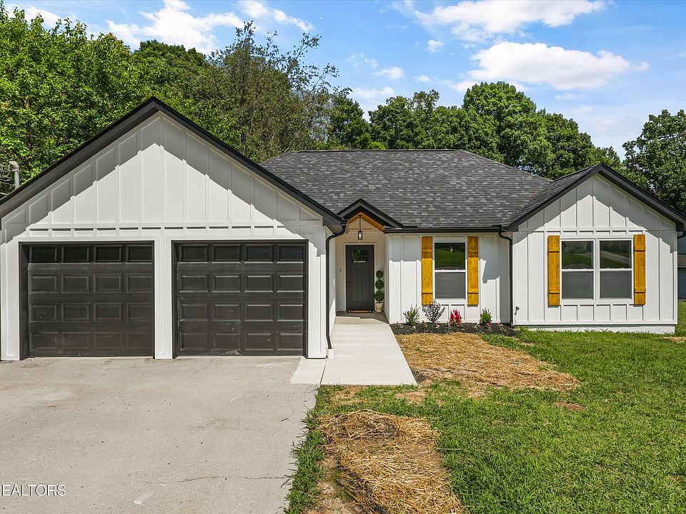 1st image of 3140 Kingsmore Dr
