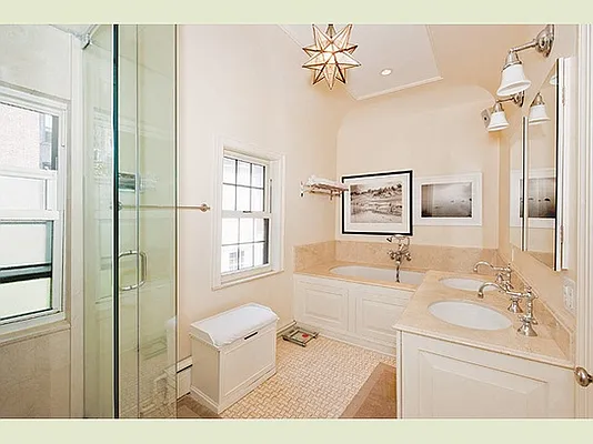 Sold by Stribling | media 17