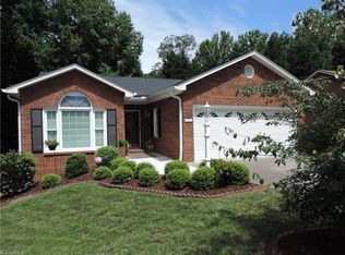 161 Club Pointe Dr, Winston Salem, NC 27104