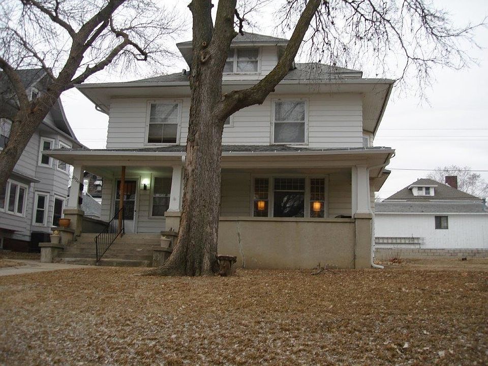1st image of 2926 Nebraska St