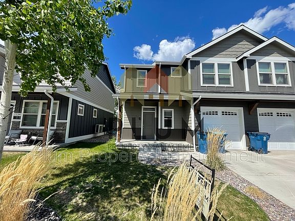 2nd image of 2328 Aspen Grv