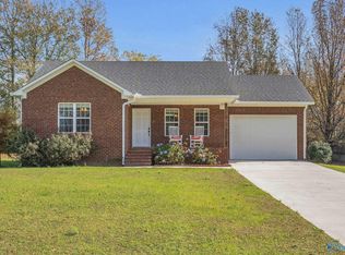 2368 Randles Rd, Grant, AL 35747