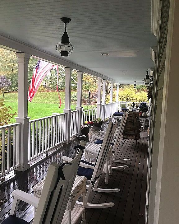 2nd image of 453 Bartlett Dr