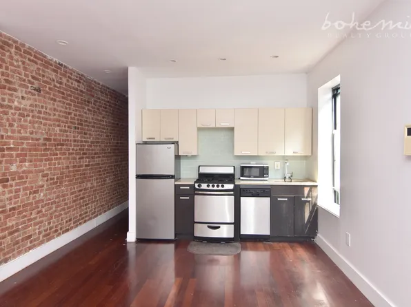 516 West 135th Street image 2 of 8