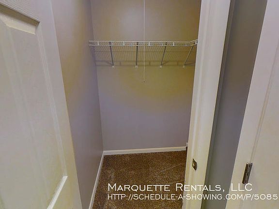 5th image of 427 E Crescent St APT 53