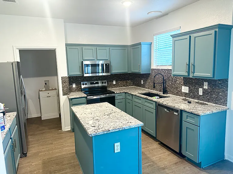 4704 Lake Champlain Ln — Photo 10