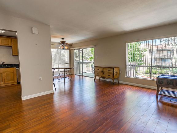 4th image of 801 Pinetree Cir APT 35