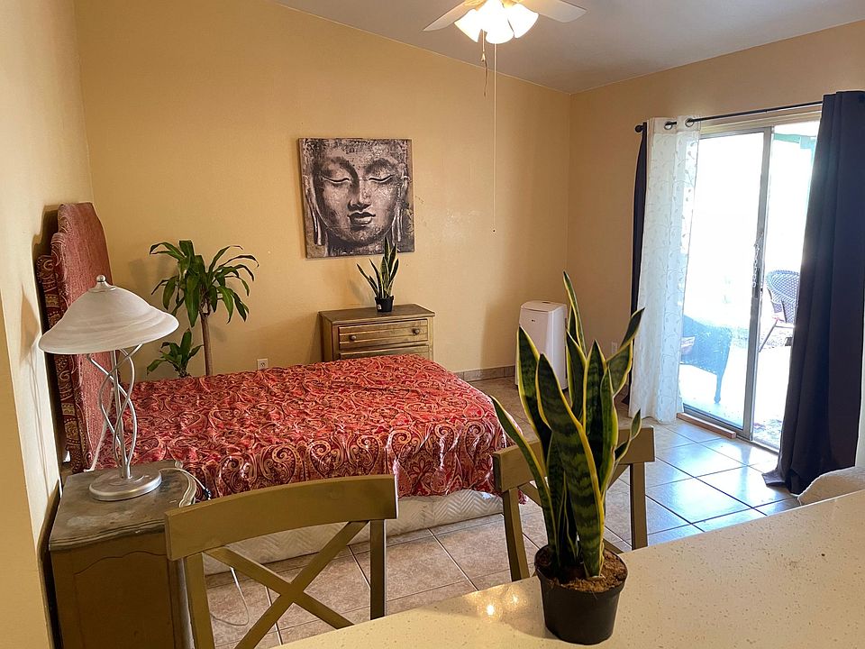 1st image of 3923 E Hampton Cir #23