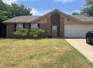 7512 NW Rolando Rd, Lawton, OK 73505
