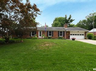 2166 Huntleigh Rd, Leland Grove, IL 62704