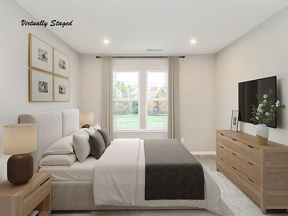 5th image of 10349 Gateway Dr