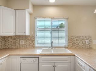 2613 Via Masada, Carlsbad, CA 92010