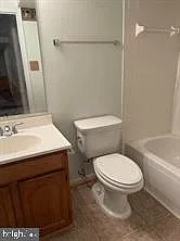 1 bed, 1.0 bath, 1000 sqft, $1,550 — Photo 4