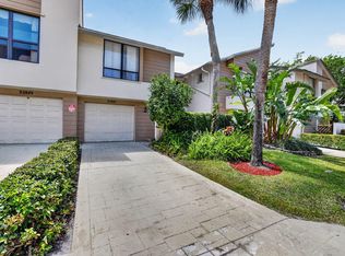 22847 Ironwedge Dr, Boca Raton, FL 33433