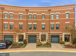 12138 Chancery Station Cir, Reston, VA 20190