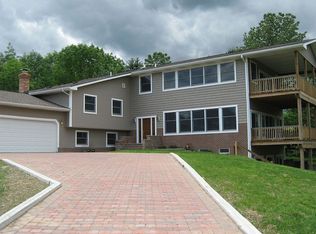 1780 Ridge Rd, Hinckley, OH 44233