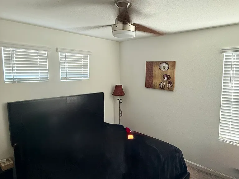 Bedroom 2 (located upstairs)