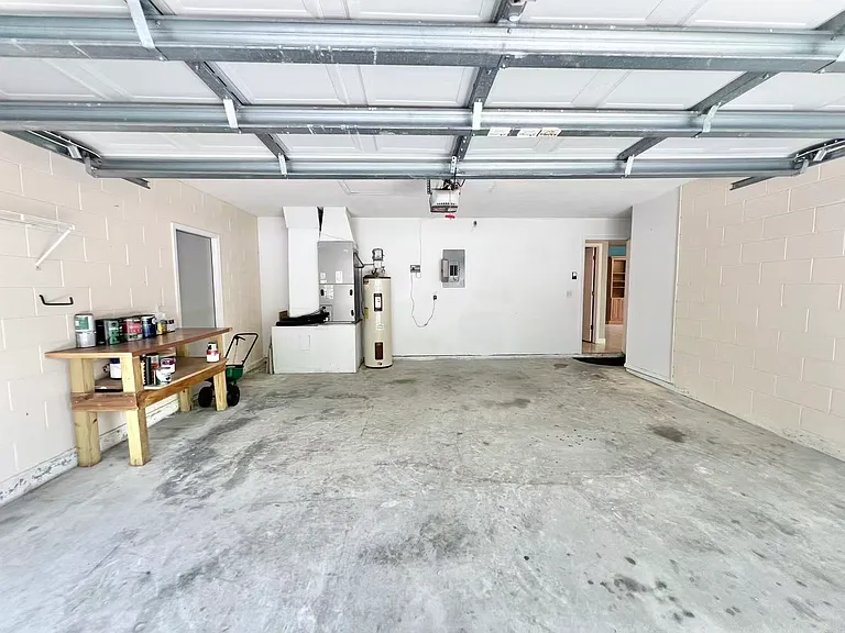 86 Lancer Oak Dr — Photo 37