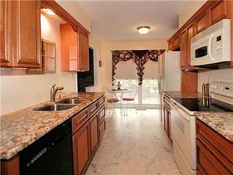 2nd image of 9812 Lydia Ave