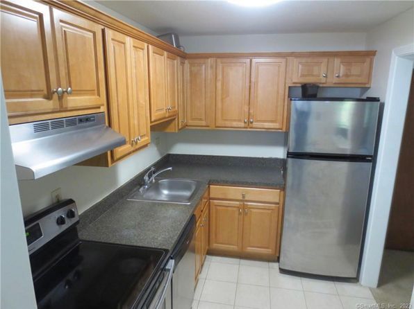 60 Rambling Brook Ln APT C2