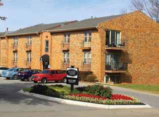Bristol Square Apartments, Omaha, NE 68134