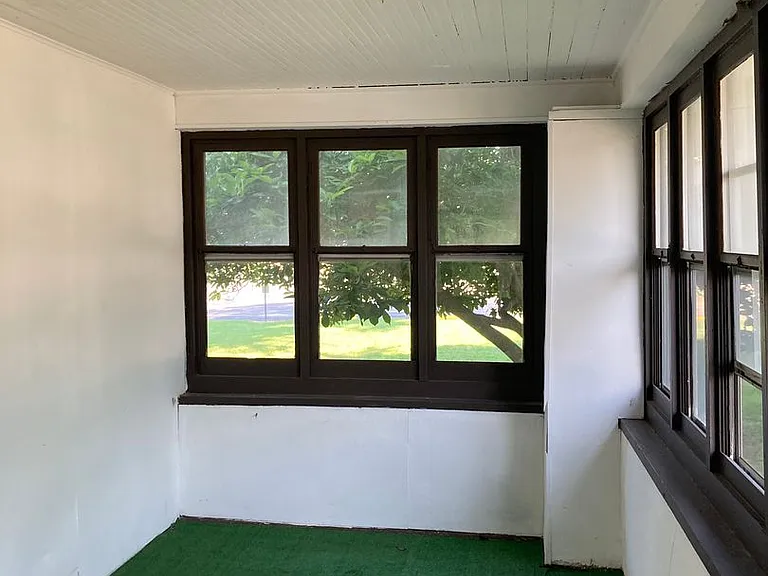 605 W Beechwood Ave — Photo 6