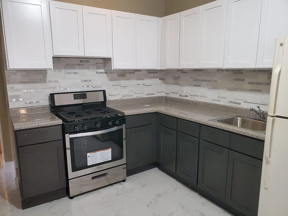 1st image of 71 Lenox Ave #B2