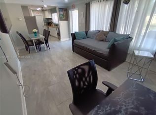 2242 Polk St, Hollywood, FL 33020