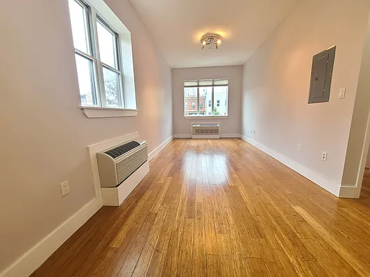 Rented by Cheskel Meisels, LREB | media 11
