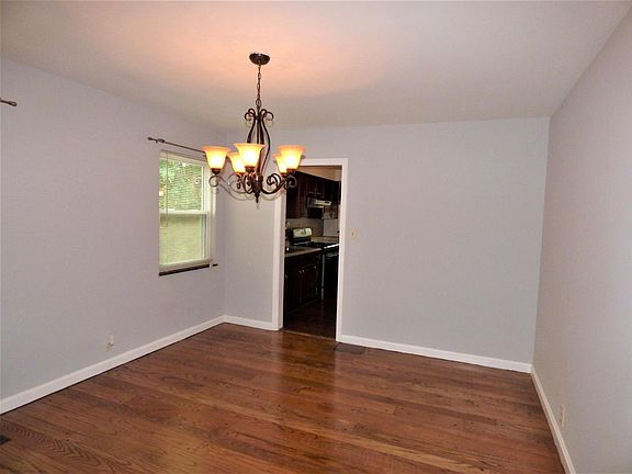 4th image of 6439 Crestview Ave