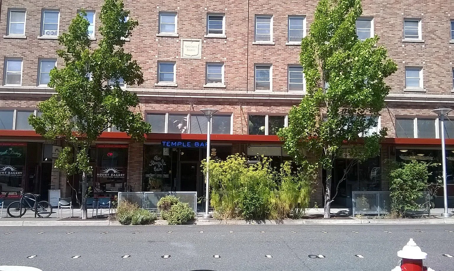 Mount Baker Apartments — Photo 1