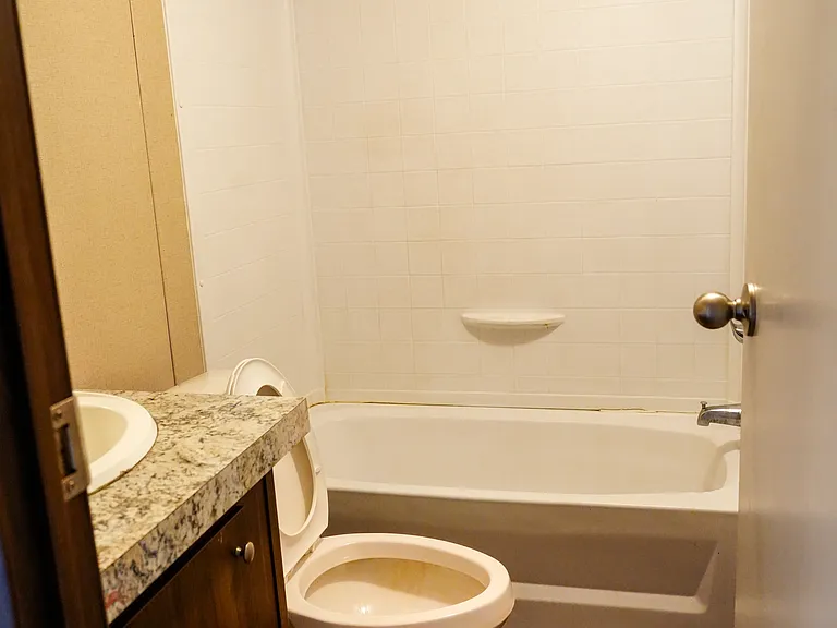 2800 Halite Bnd #1105 — Photo 11