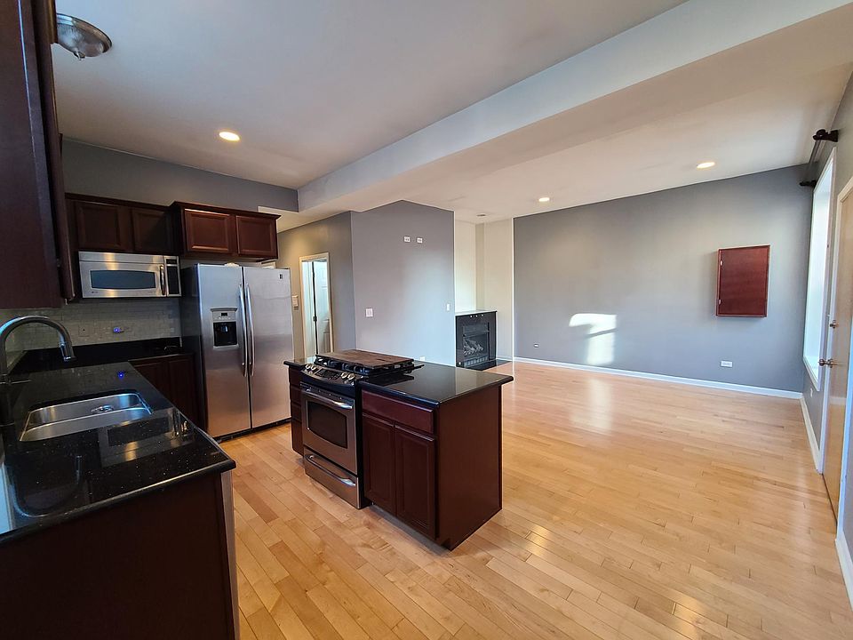 1st image of 1443 N Washtenaw Ave APT 3B