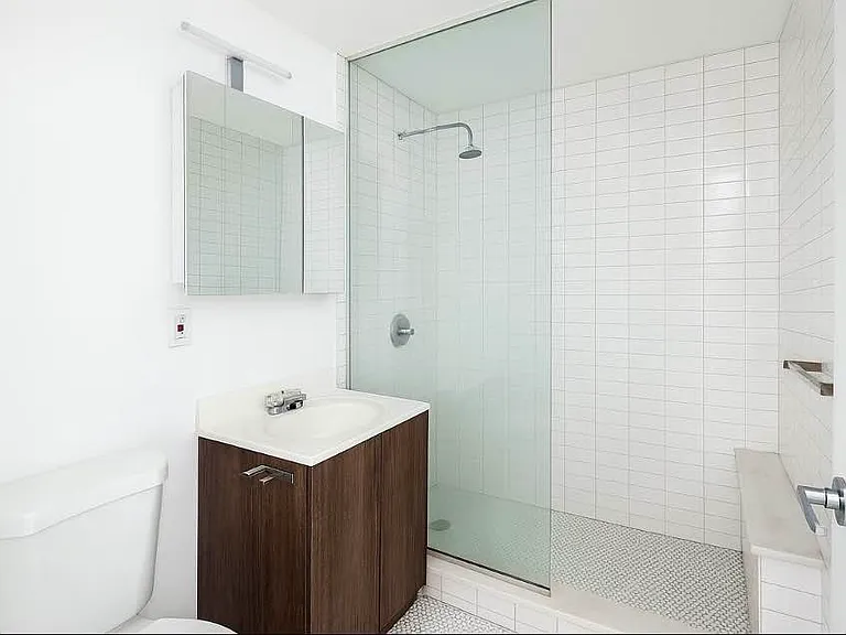 286 Stanhope St #4A — Photo 5