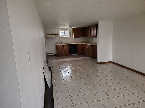 5th image of 1201 Avenue A #1