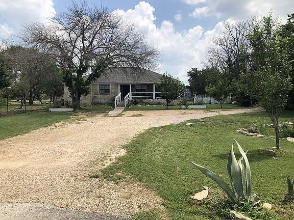2nd image of 105 Deep Lake Cir