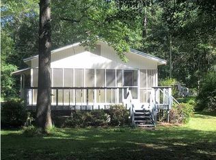 470 Central Ave, Wewahitchka, FL 32465