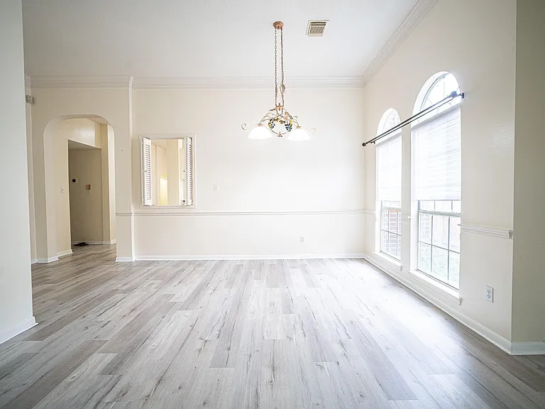 4503 Oak Valley Dr — Photo 5