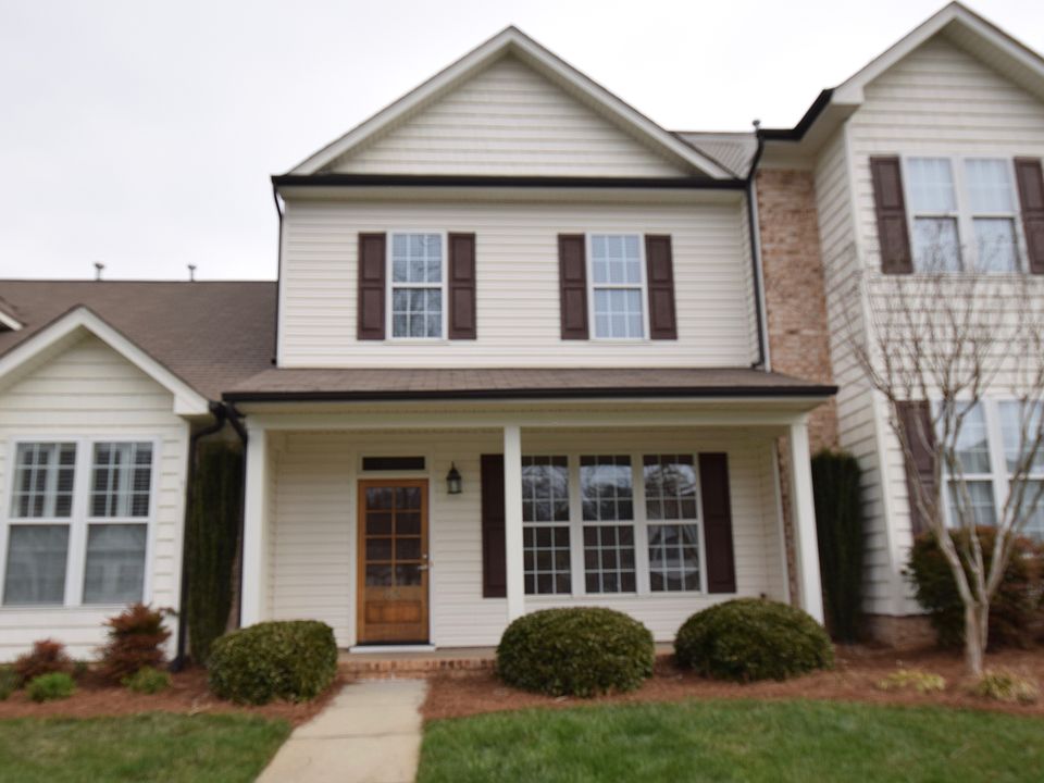 1st image of 82 Nandina Dr