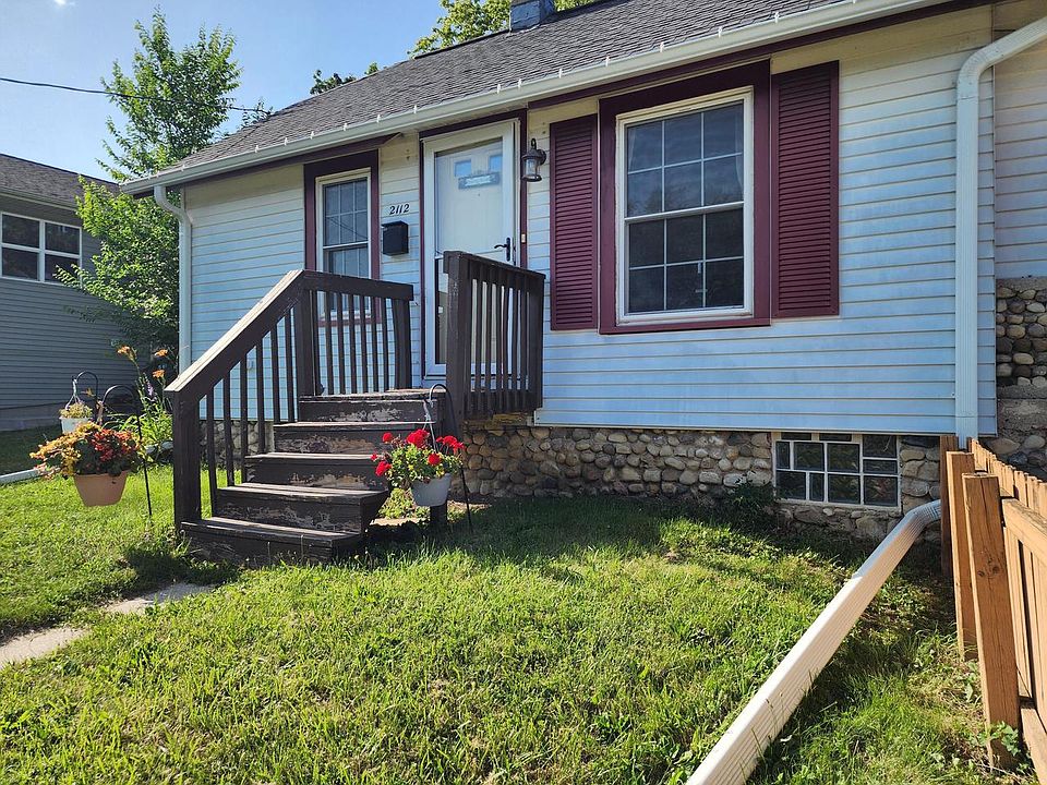 1st image of 2112 Norton AVENUE