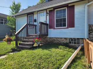 2112 Norton AVENUE, Waukesha, WI 53188