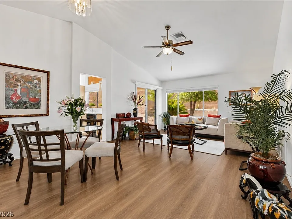2817 Byron Dr