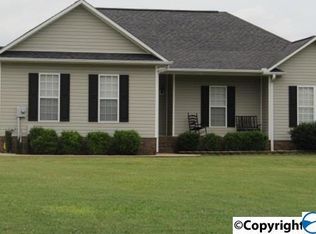 6090 Cox Gap Rd, Boaz, AL 35956