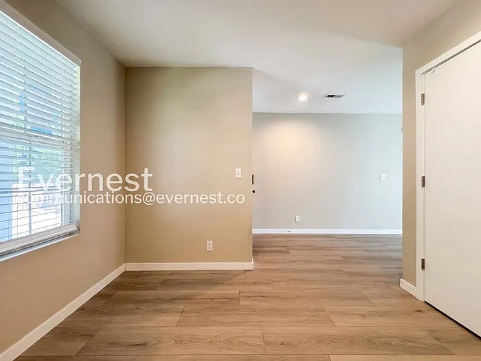 10700 Kimblewyck Cir #214 — Photo 7