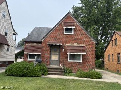 6392 Doncaster Ave, Parma, OH, 44129