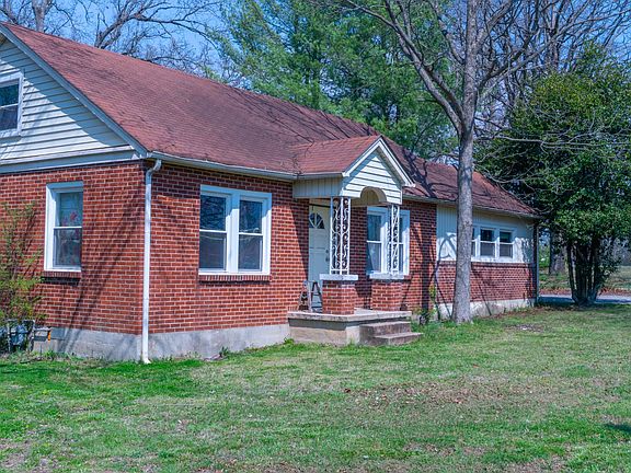 2nd image of 502 Church St